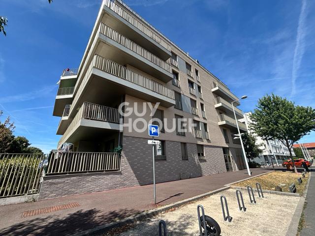 Appartement 5 pièce s 103.5 m2