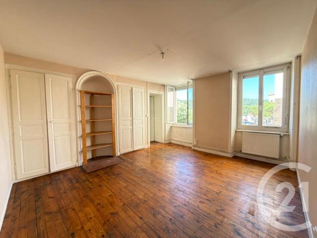 Appartement 5 pièces 64 m²