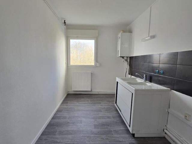 Appartement 5 pièces, 73 m² à louer à Saint Avold 57500