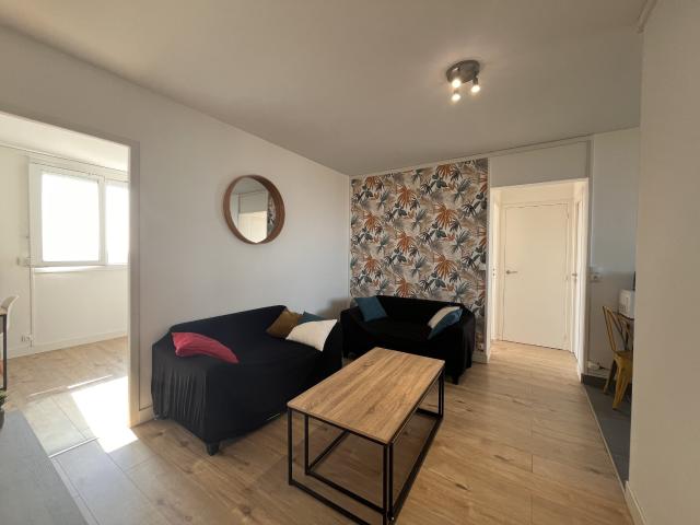 Appartement 5 pièces 77 m²