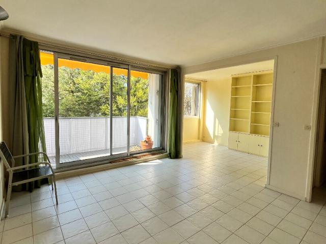 Appartement 5 pièces 77 m²