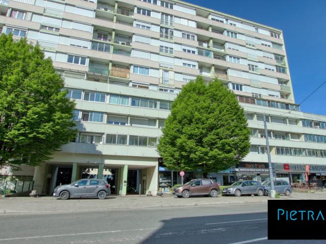 Appartement 5 pièces 77 m²