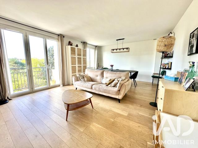 Appartement 5 pièces 77 m²