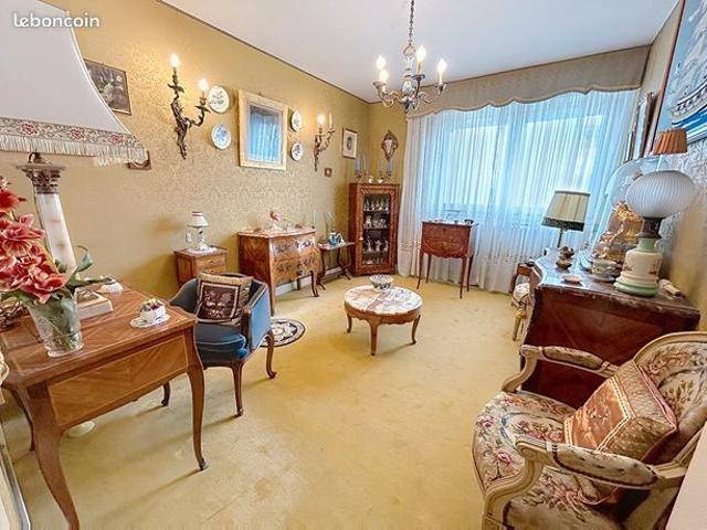 Appartement 5 pièces 74 m²