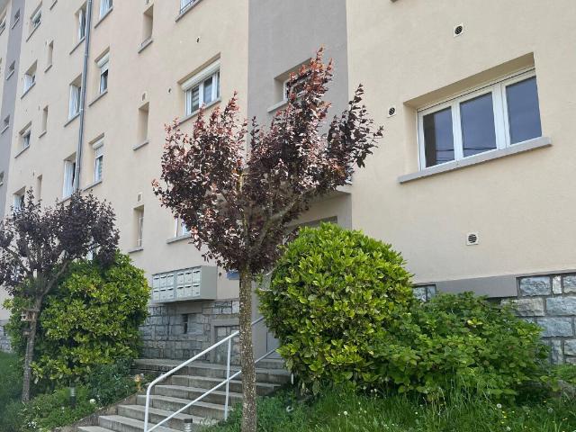Appartement 5 pièces 75 m²