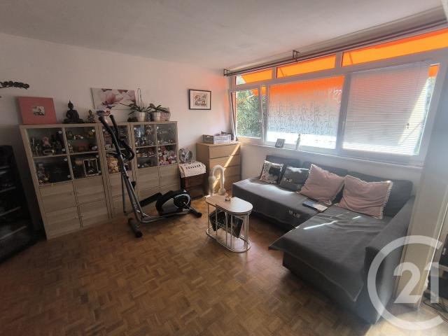 Appartement 5 pièces 75 m²