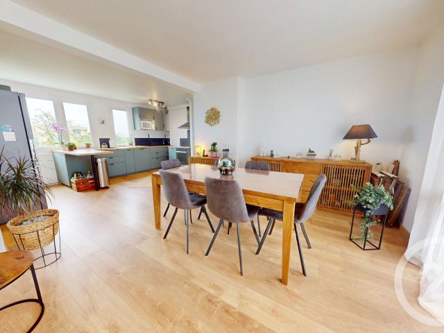 Appartement 5 pièces 76 m²