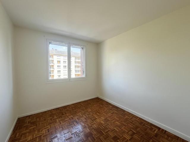 Appartement 5 pièces, 79 m² à louer à Angers 49000