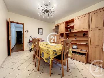 Appartement 5 pièces 83 m²