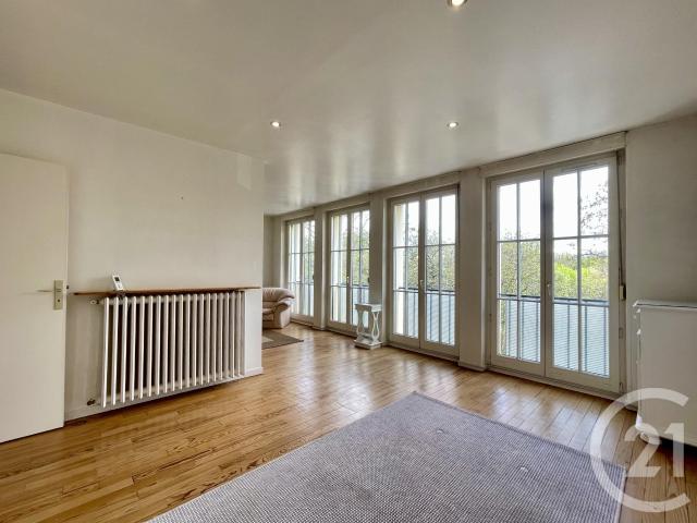 Appartement 5 pièces 83 m²