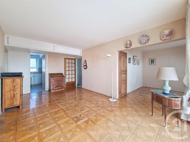 Appartement 5 pièces 83 m²