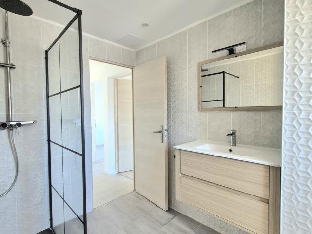 Appartement 5 pièces 80,79 m2
