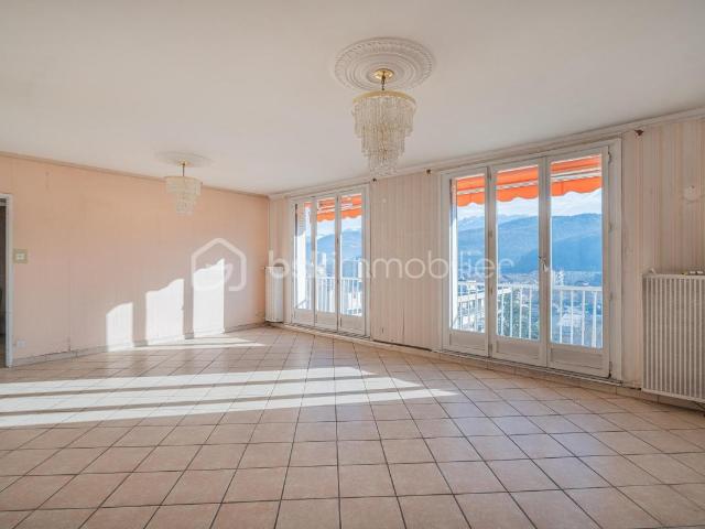Appartement 5 pièces 81 m²