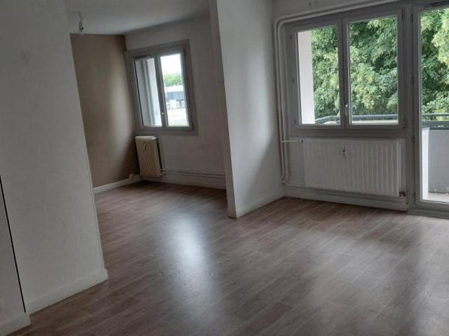 Appartement 5 pièces, 82 m² à louer à Sarreguemines 57200