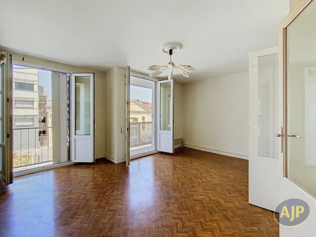 Appartement 4 pièces 82 m²