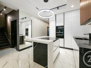Appartement 5 pièces 82 m²