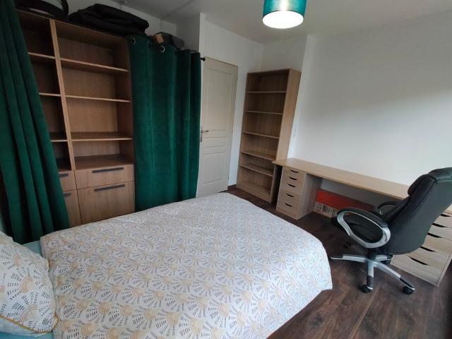 Appartement 5 pièces, 84 m² à louer à Rennes 35000