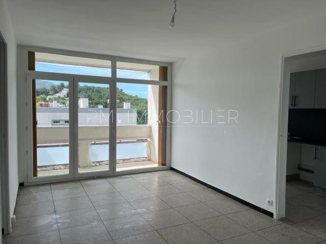 Appartement 5 pièces 84 m²