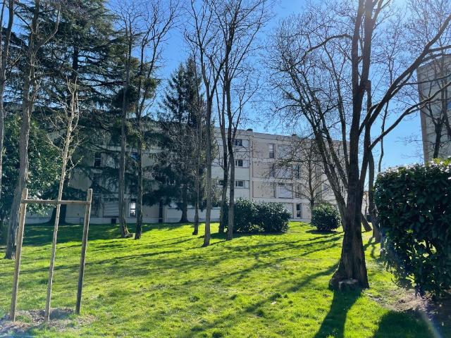 Appartement 5 pièces 84 m²