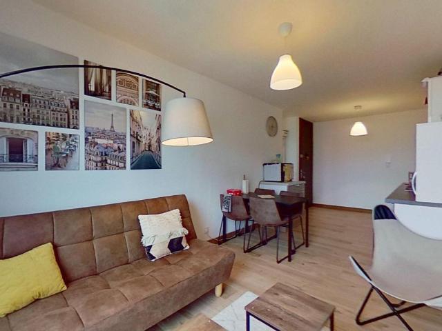 Appartement 5 pièces, 85 m² à louer à Lyon 8 69008