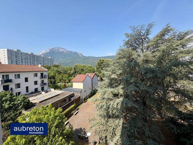 Appartement 5 pièces 86 m²