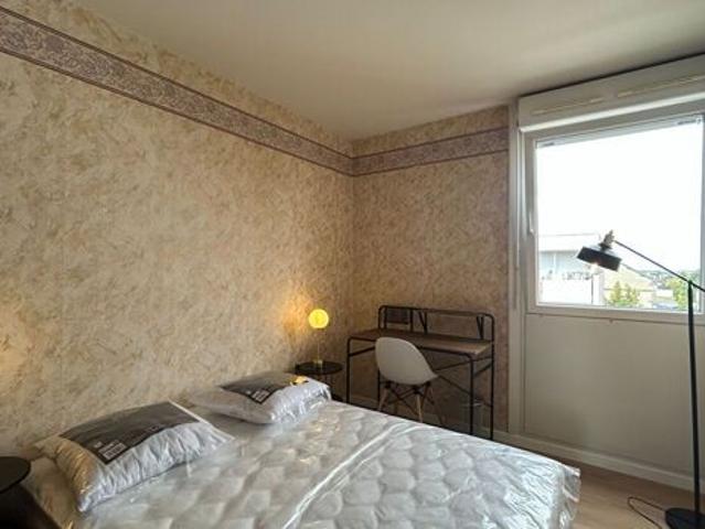 Appartement 5 pièces 88m2 REIMS 1 400 euros