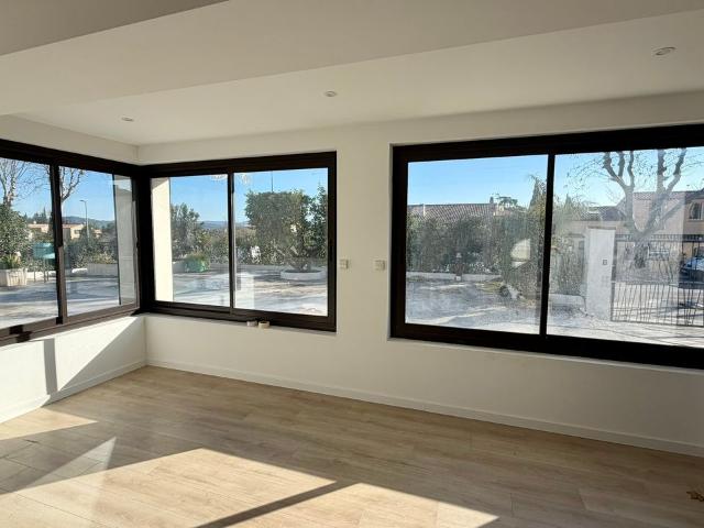 Appartement 5 pièces, 89 m² à louer à La Farlède 83210
