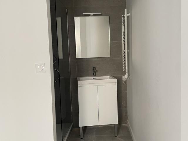 Appartement 5 pièces, 89 m² à louer à Lyon 3 69003
