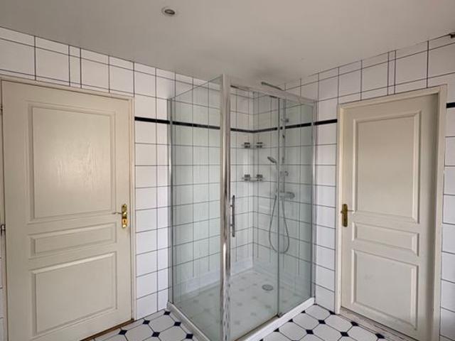 Appartement 5 pièces, 89 m² à louer à Strasbourg 67000
