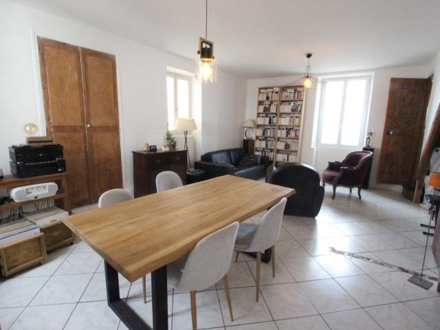Appartement 5 pièces 93 m²