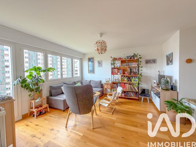 Appartement 5 pièces 93 m²