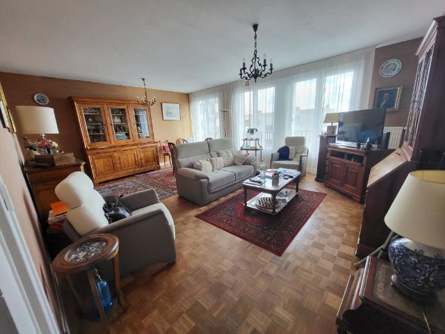 Appartement 5 pièces 93 m²