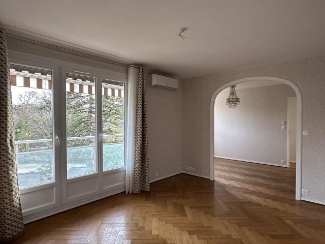 Appartement 5 pièces 93 m²