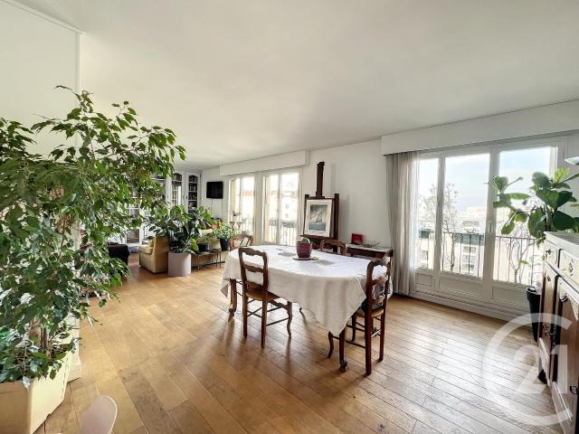 Appartement 5 pièces 93 m²