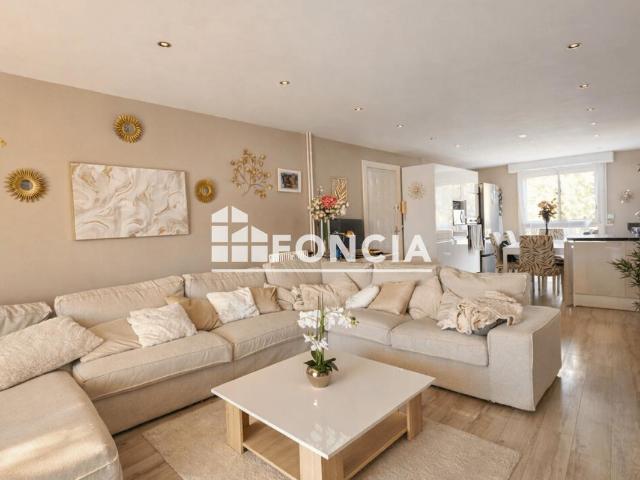 Appartement 5 pièces 93 m²