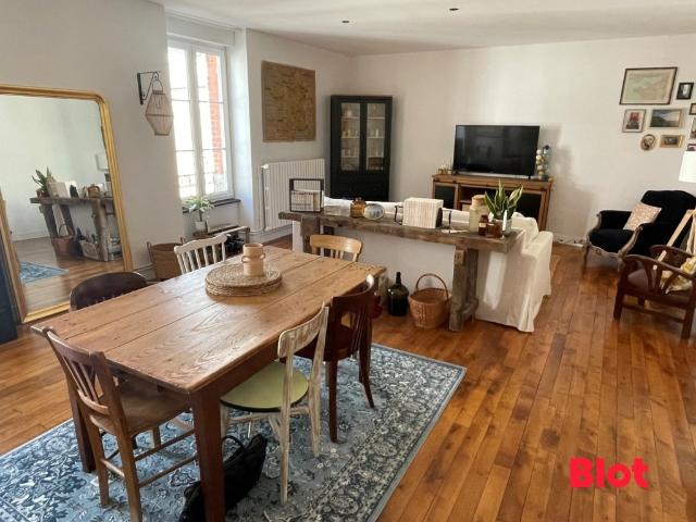 Appartement 5 pièces 93 m²