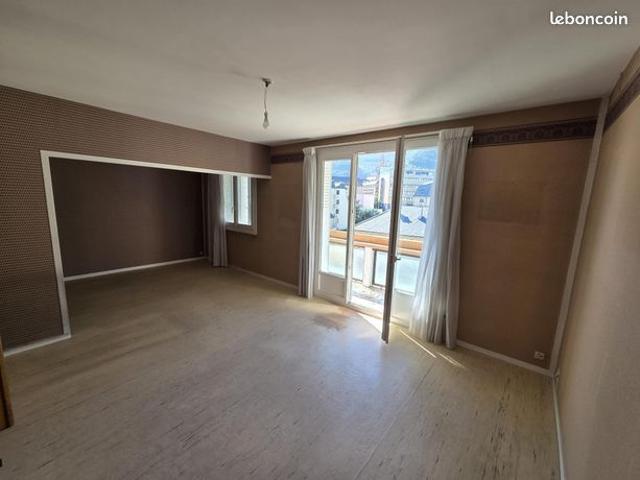 Appartement 5 pièces 90 m²
