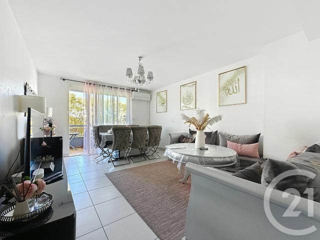 Appartement 5 pièces 90 m²