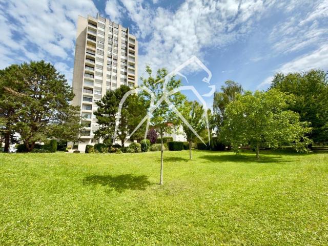Appartement 5 pièces 90 m²