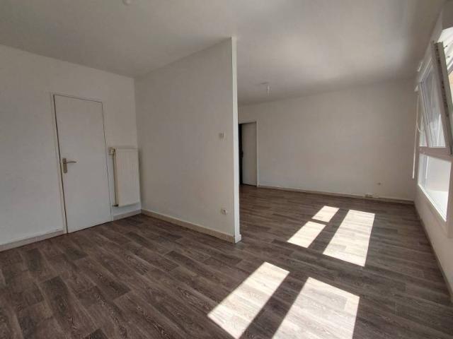 Appartement 5 pièces, 92 m² à louer à Faulquemont 57380