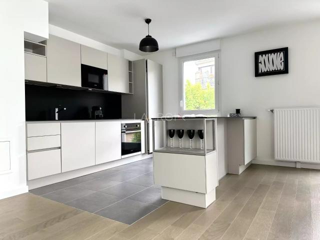 Appartement 5 pièces 92 m²