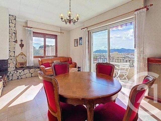 Appartement 5 pièces 92 m²