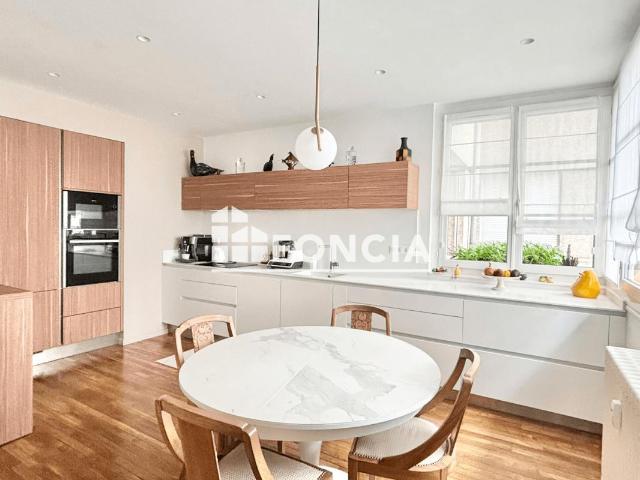 Appartement 5 pièces 92 m²