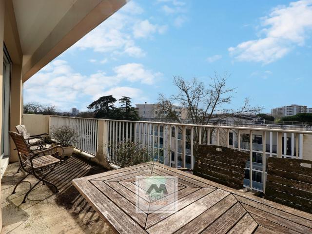 Appartement 5 pièces 97 m²