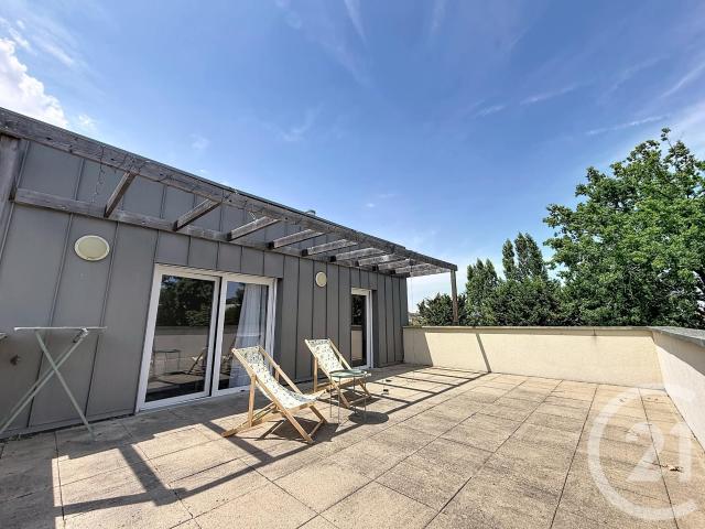 Appartement 5 pièces 97 m²