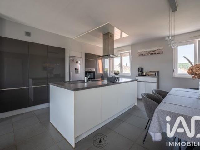 Appartement 5 pièces 97 m²