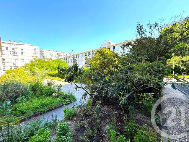 Appartement 5 pièces 97 m²