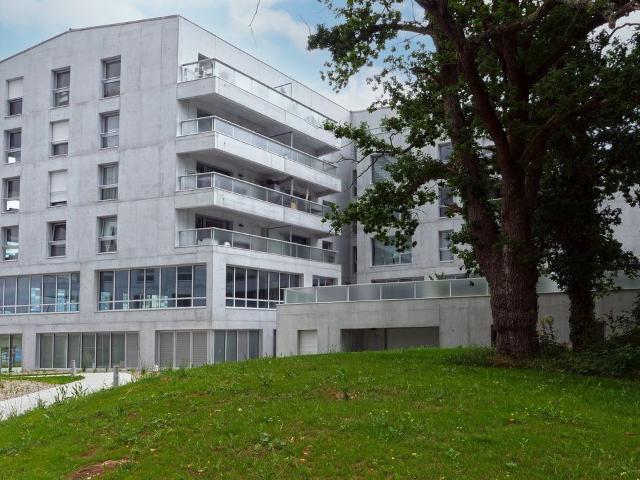 Appartement 5 pièces, 94 m² à louer à Saint Herblain 44800