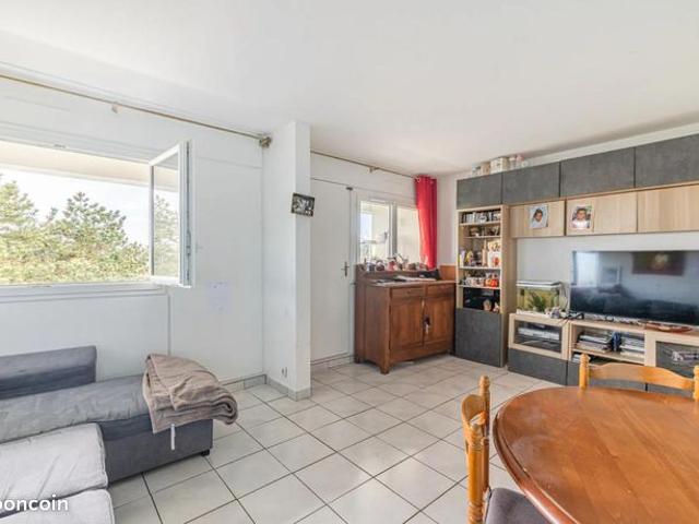 Appartement 5 pièces 94 m²