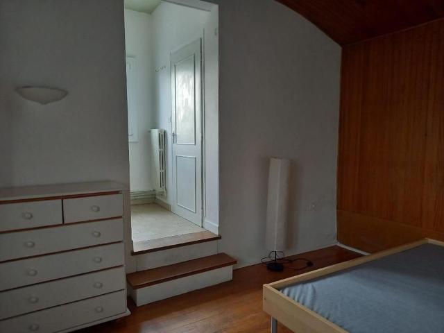 Appartement 5 pièces, 95 m² à louer à Villeurbanne 69100